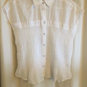 Anthropologie White Smocked Front Top in Size M